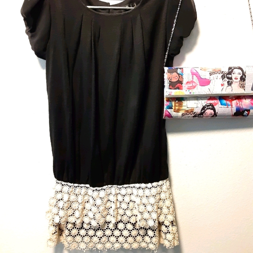213. Unique Vintage style dress